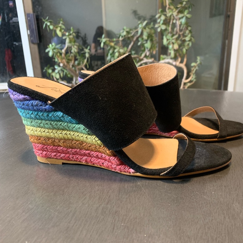 Free People Rainbow Wedge Sandals – Size 38 (US Women’s 7.5–8)
